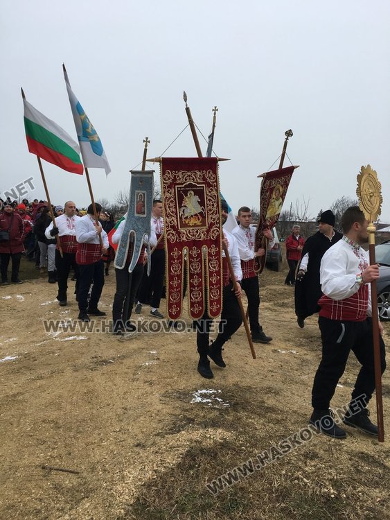 23-годишен баща на три деца извади кръста в квартал Черноконево – обновена