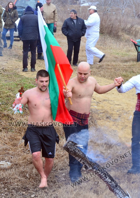 23-годишен баща на три деца извади кръста в квартал Черноконево – обновена