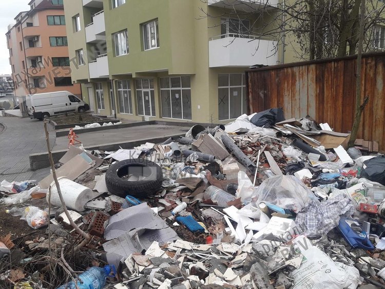 Разчистиха незаконни сметища край Кърджали