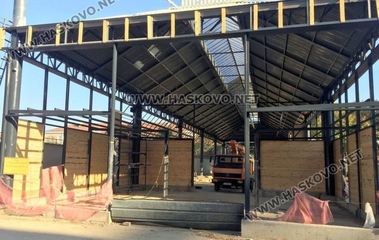 Обявиха търг за първите 9 обекта на обновения Бабин пазар