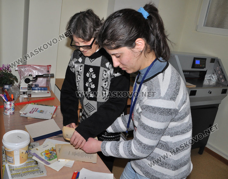 25-годишната Христина дава нов живот на старите книги