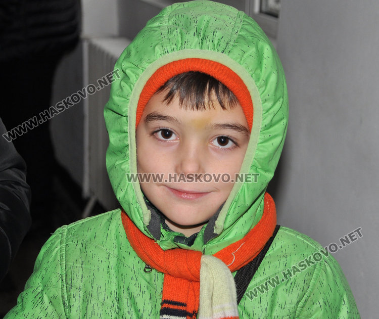 Майка: Отказаха да прегледат детето ми. Шефът на МБАЛ: Спешното се превръща в поликлиника 