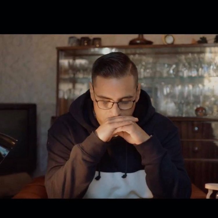 Денис Христов