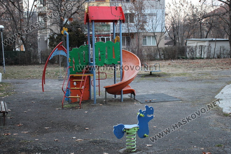 Ще се ремонтира емблематичното "кръгче" в кв. Христо Ботев