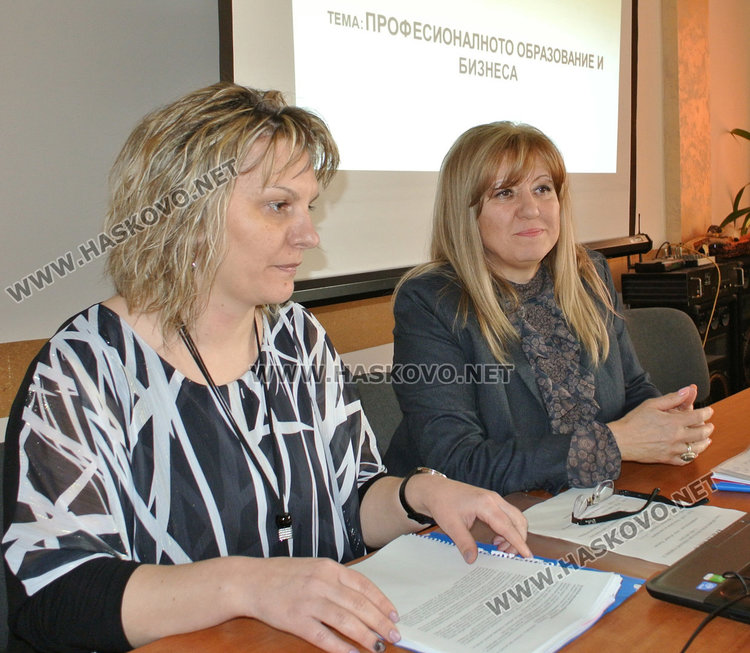 Гимназията по туризъм с опция за нови професии-графичен дизайн и съдебен служител