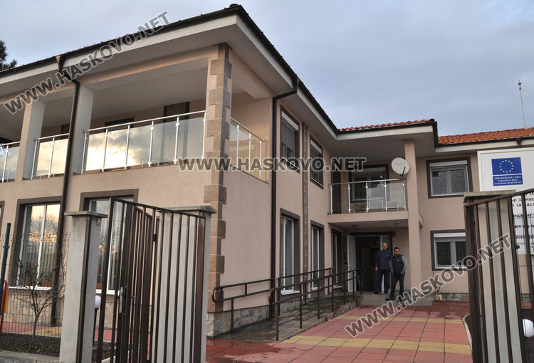 Дариха 4 нови перални и тангенторна вана на центъра за деца с увреждания