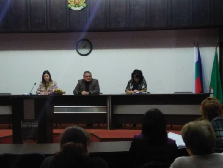 Бюджет 2019 – с малко пари трябва да се решават много проблеми