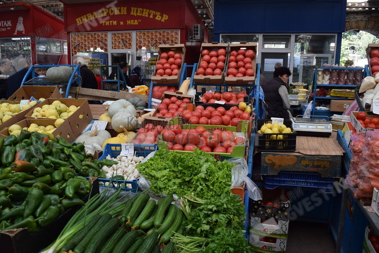 Студът "вдигна" цените на зеленчуците