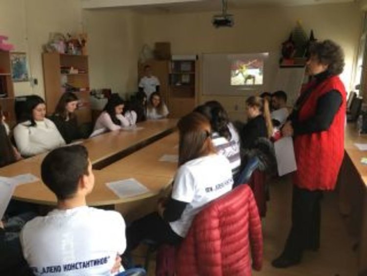 Алековци:  Да разчупваме стереотипите в живота