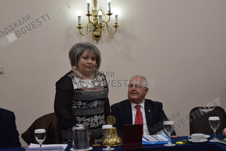 Нова международна инициатива на Ротари, клубове от три страни, ще честват заедно празници на градовете си