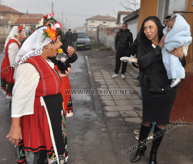 По стар стил отпразнуваха Бабинден в Узунджово