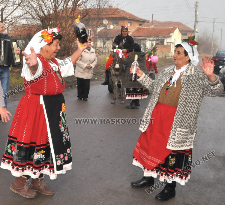 По стар стил отпразнуваха Бабинден в Узунджово