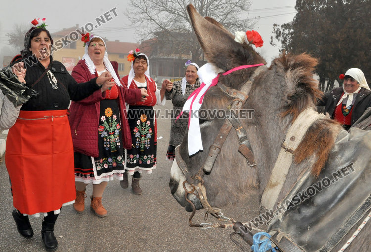 По стар стил отпразнуваха Бабинден в Узунджово