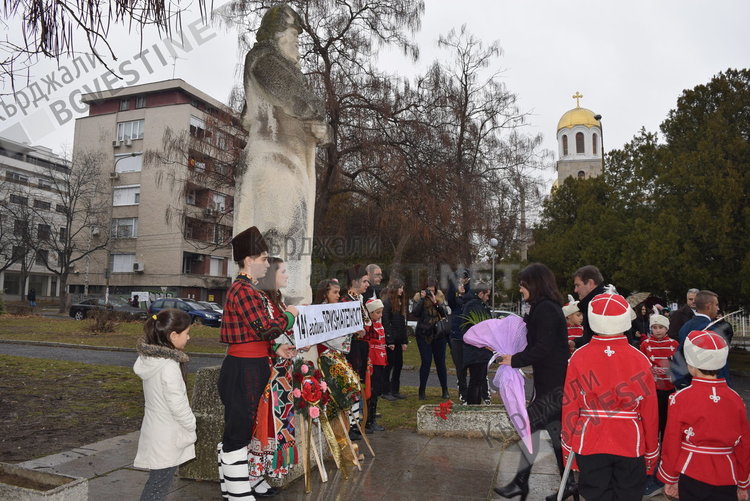  Кърджали почете руските  воини-освободители, признателност от малки и големи