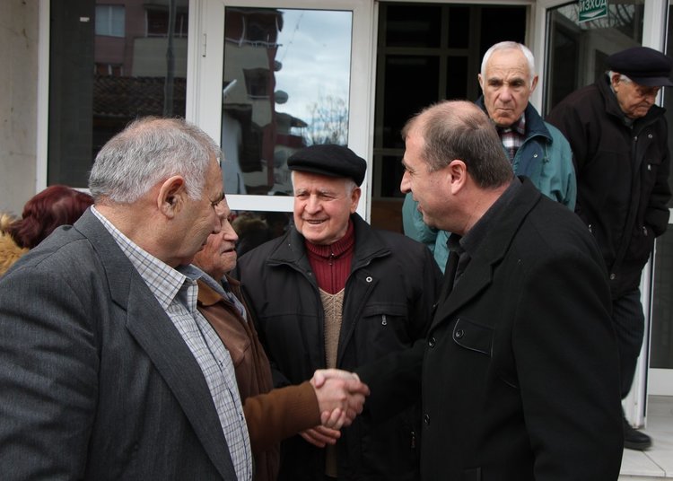 При огромен интерес премина приемния ден на депутата от ДПС Ерол Мехмед в Ардино