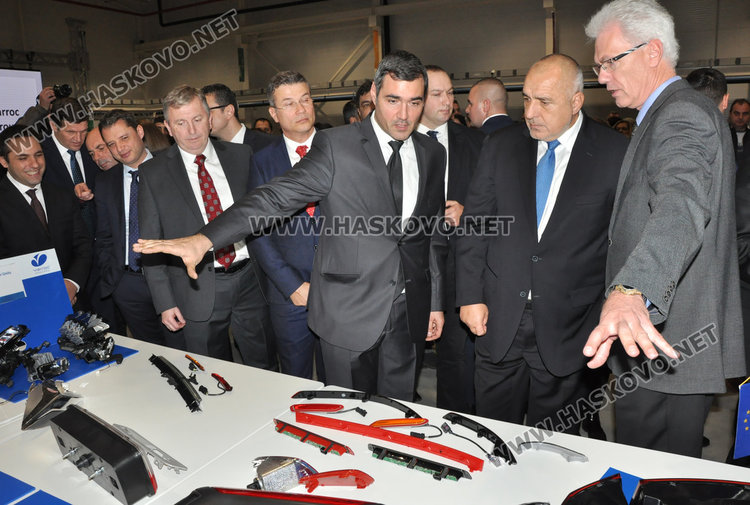 Откриха новия завод за фарове между Хасково и Димитровград, наемат над 150 души