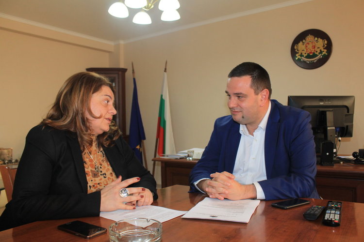 Областният управител поиска от Министерството на културата актуване на културни паметници с цел социализацията им