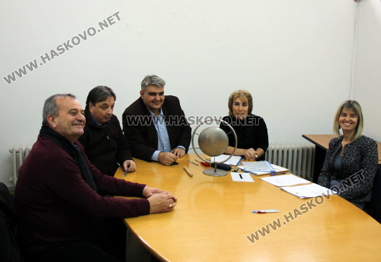 Комисията по отдаване под наем на помещенията