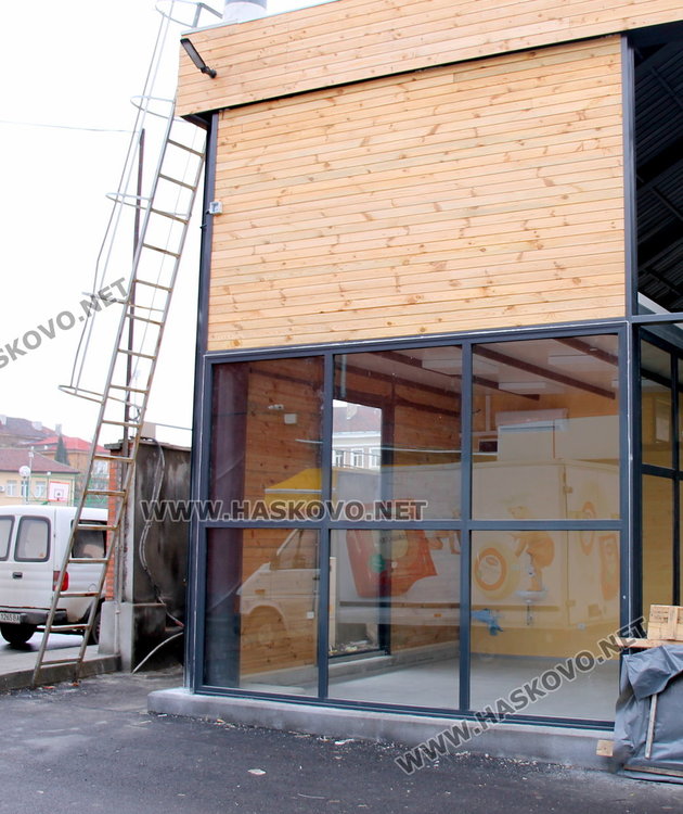 Довършват новия бабин пазар