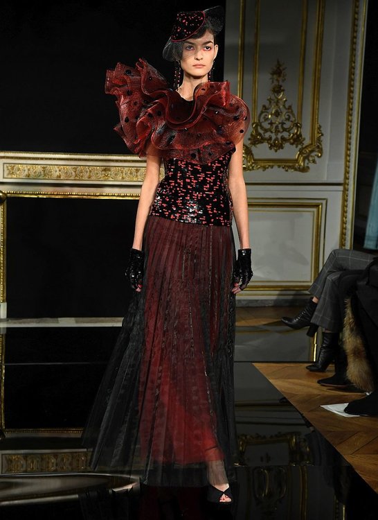 Класиката Armani: Джорджо Армани обра овациите в Париж