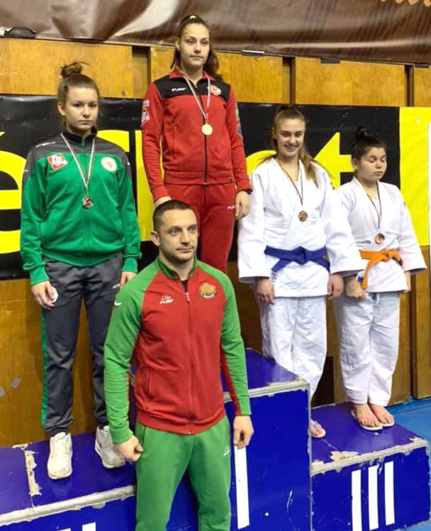 Трима джудисти от Хасково с бронзови медали от Държавния шампионат