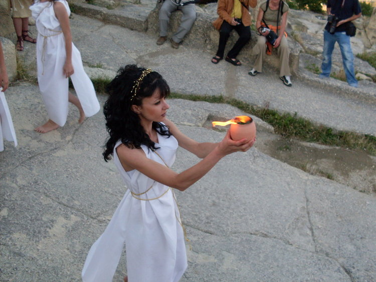 Насрочена е първата копка на „Посетителски център „Перперикон“