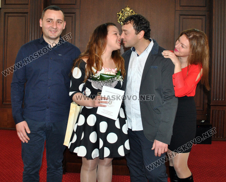 Женят без пари на Свети Валентин в Хасково