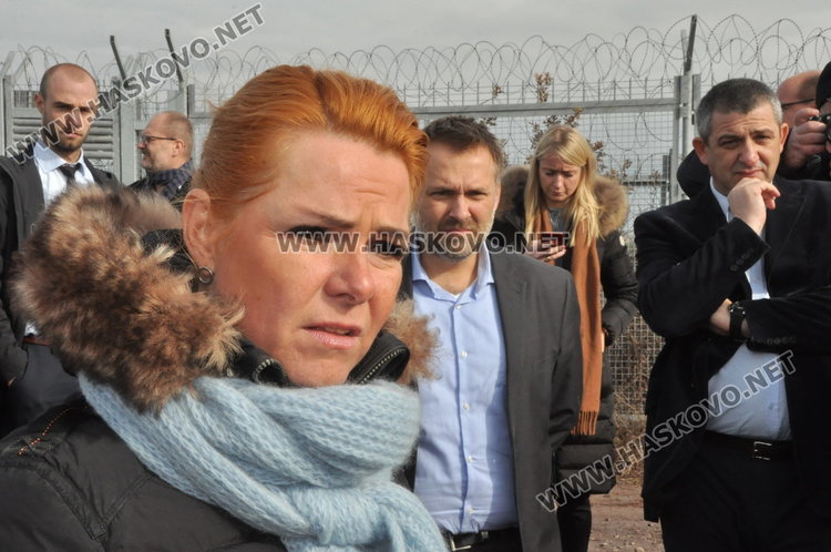 Задържаха 842 мигранти, датският министър с висока оценка за опазване на границата 