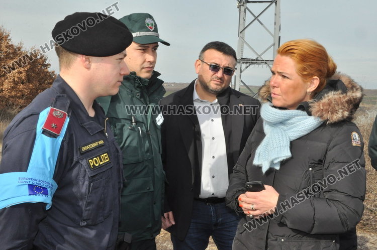 Задържаха 842 мигранти, датският министър с висока оценка за опазване на границата 