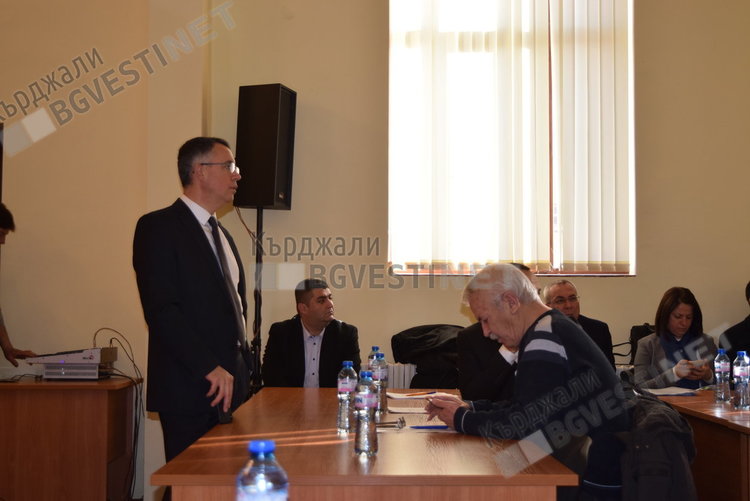 Опозицията на нож с кмета за бюджета, съветниците на ДПС сплотени зад градоначалника