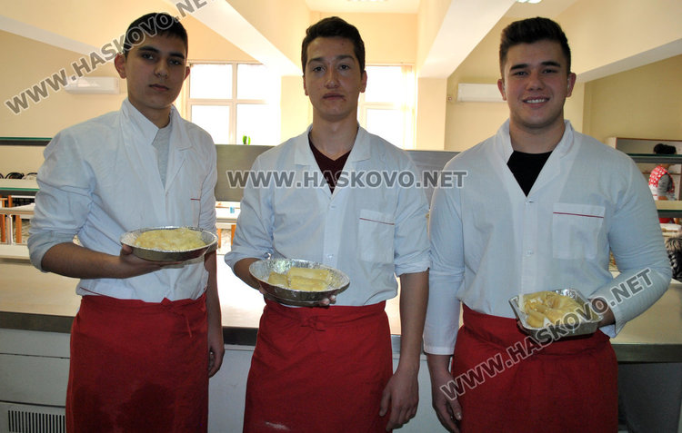 Ученици показаха майсторски умения в състезание "Златната точилка"