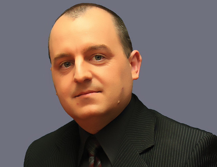 Божидар Стоянов