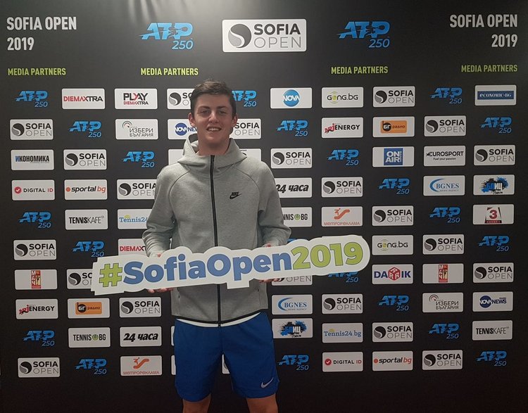 Александър Лазаров с победа, играе в основна схема на Sofia Open