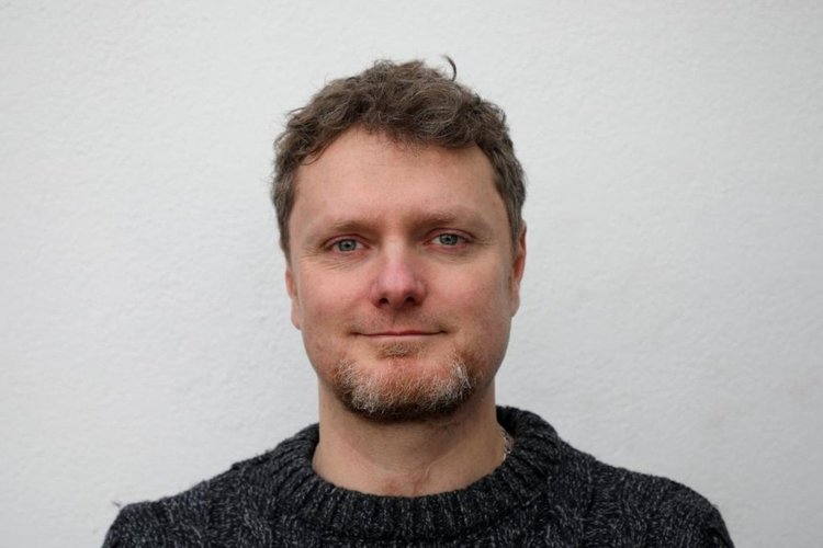 Българин взе визуален "Оскар" за реклама с Елтън Джон (видео)