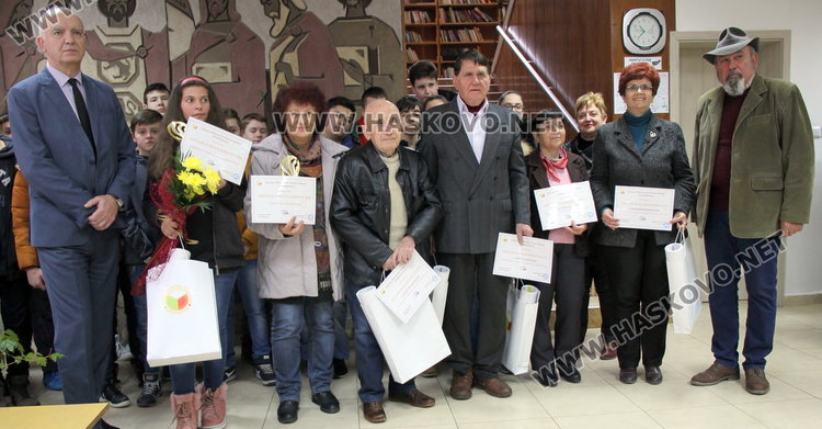 Всички наградени