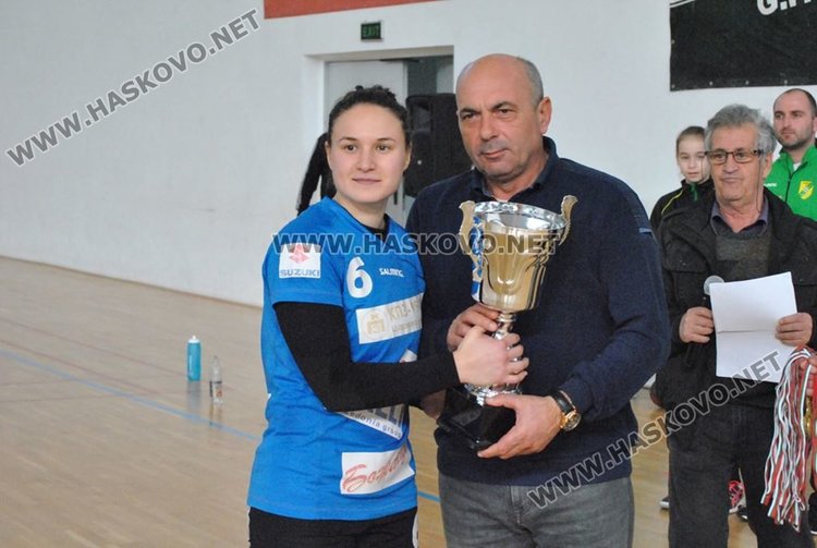 „Бъки” вдигна хандбалната Купа България след победа над Свиленград