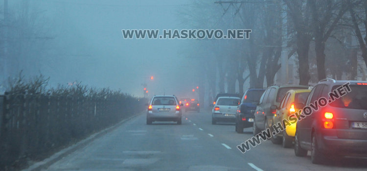 Новата седмица започва с топло време, сутринта мъгла