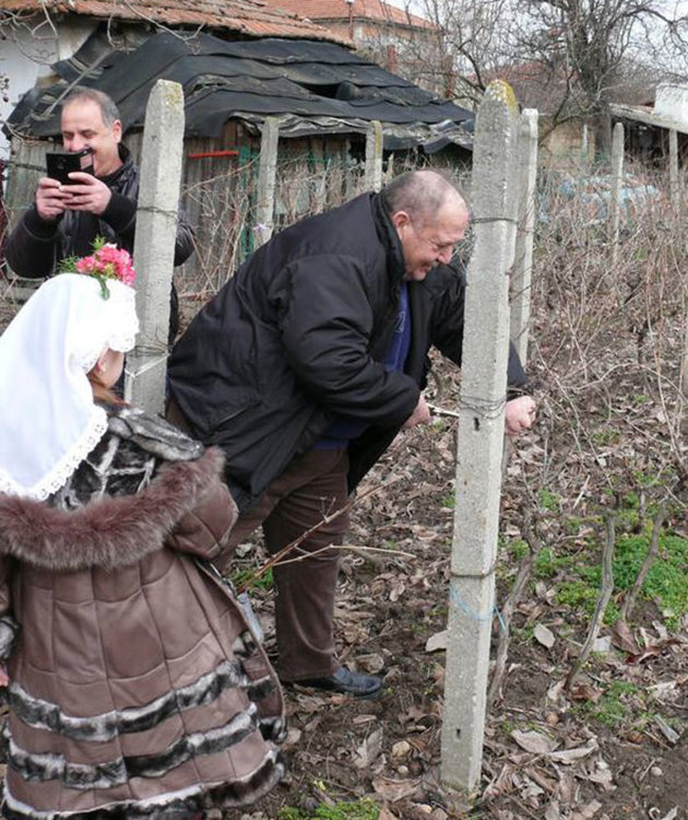 Йордан Рунтев е Царят на виното в Дълбок извор