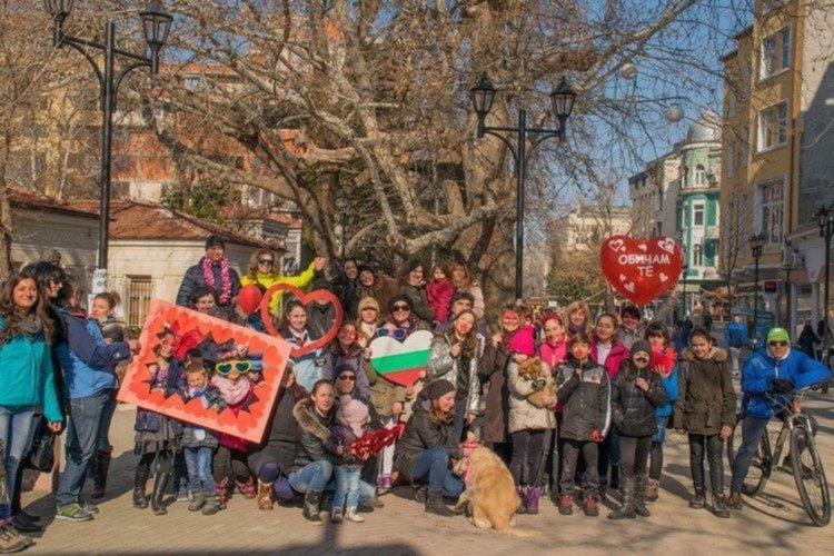„Покажи, че обичаш“ и помогни на Лизи