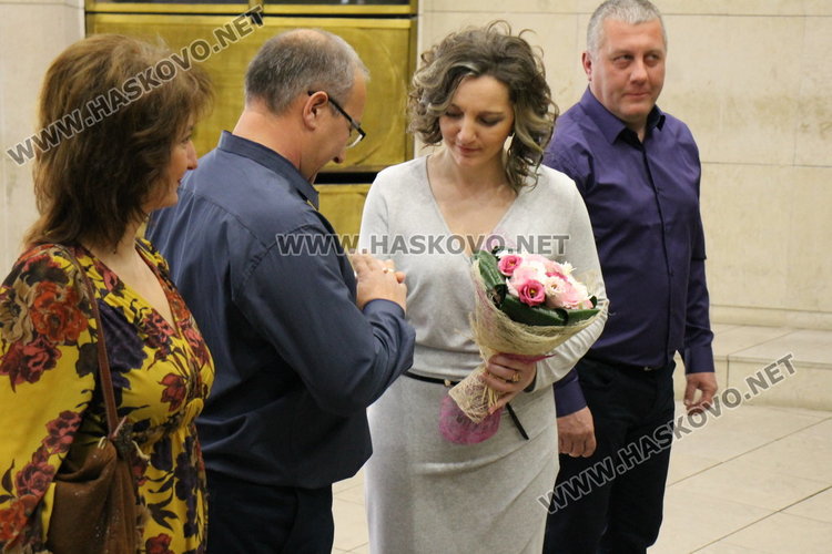 В деня на влюбените и виното, две нови семейства венча кметът на Димитровгрд