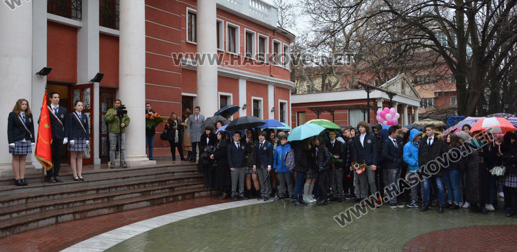 Езиковата почете своя патрон, Тереза Симеонова е Ученик на годината