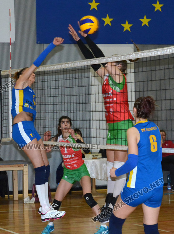 Раковски се измъчи с Казанлък, но записа шеста победа