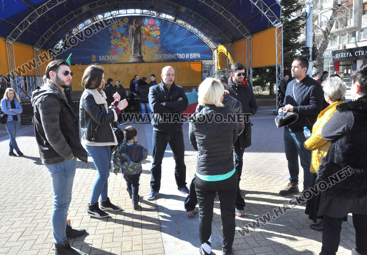 Протестът против унищожението на България събра малцина млади в Хасково