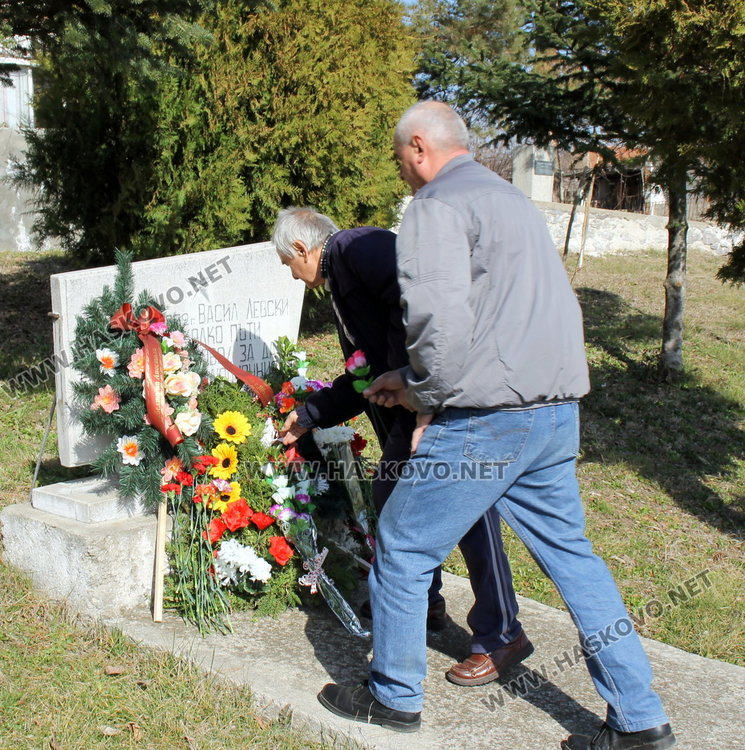 Ябълковци стартираха честванията по повод 146-тата годишнина от гибелта на Левски - коя е правилната дата?