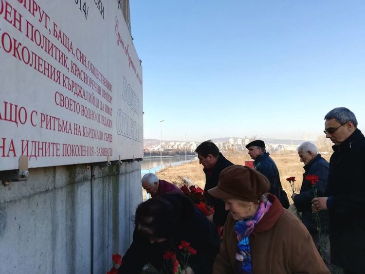 Социалистите почетоха днес Димчо Михалевски, навършват се пет години от кончината му