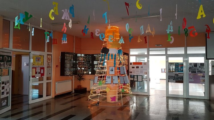 Славейковци почетоха паметта на Апостола на свободата