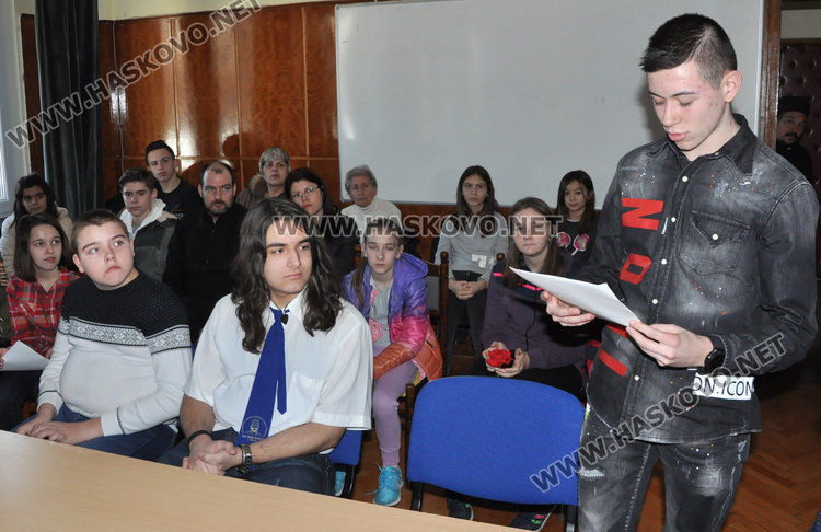 Николай Ангелов