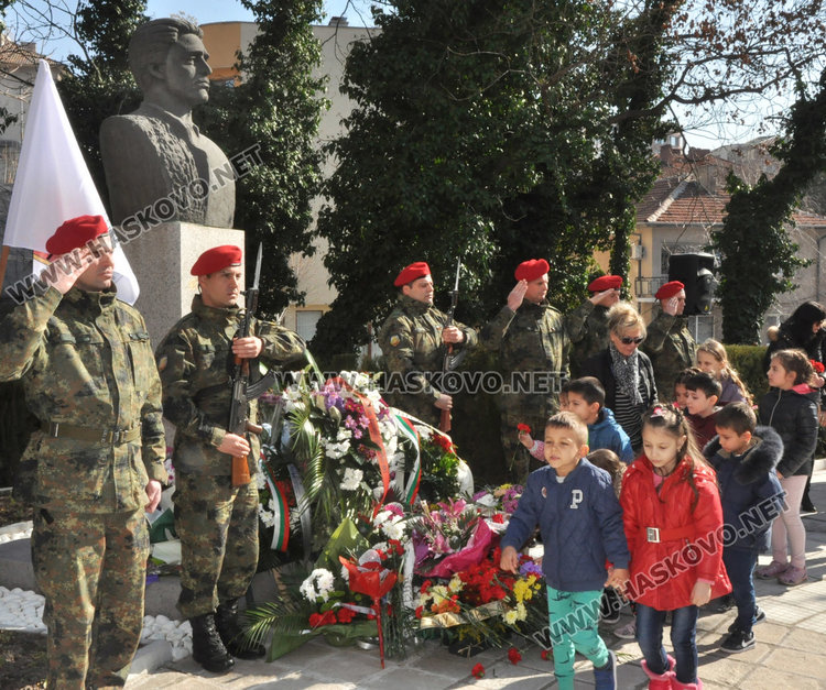 Хасково сведе глава пред подвига на Левски и отбеляза 146 години от гибелта му