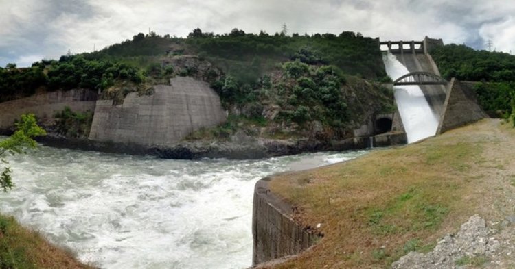 Язовир Кърджали – най-голямата водна бомба в България