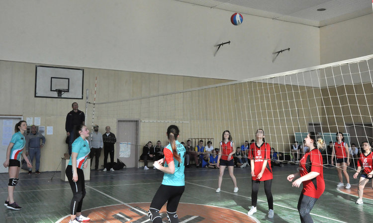 Волейболистките на ПМГ-Хасково шампионки на общинските игри